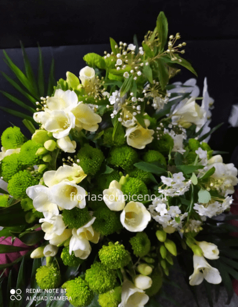 Bouquet di fiori bianchi
