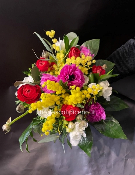 Bouquet primavera con mimosa 